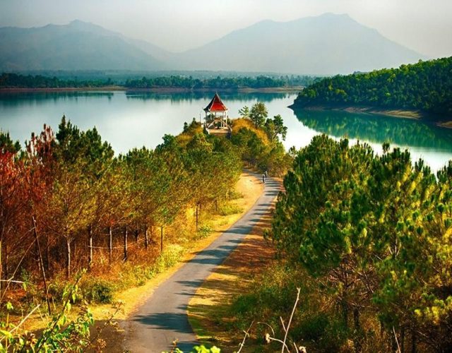 Bức tranh toàn cảnh về Biển Hồ Tơ Nưng. (Ảnh ST)